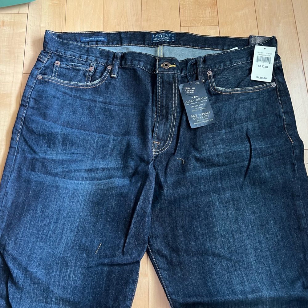 Lucky Brand 363 Straight 40 x 30